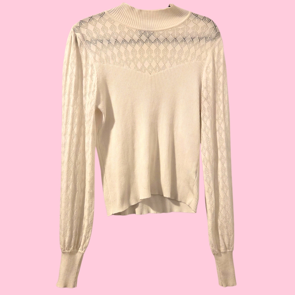 Chic White Knit Sweater